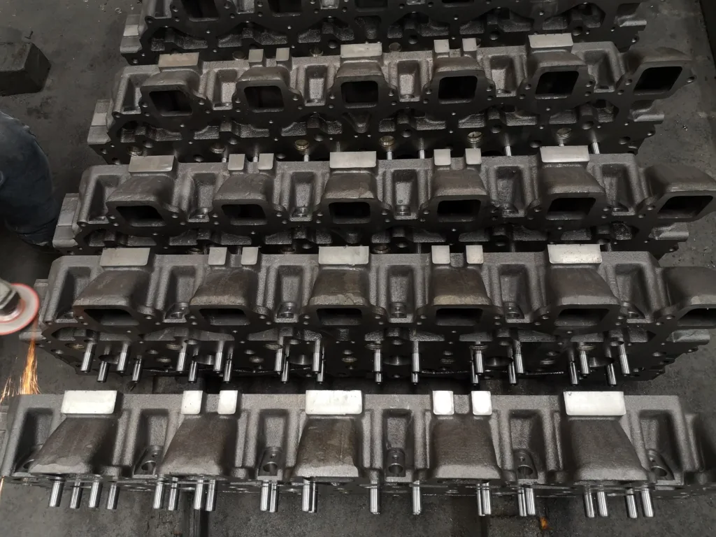 Cylinder head assy 7W0007