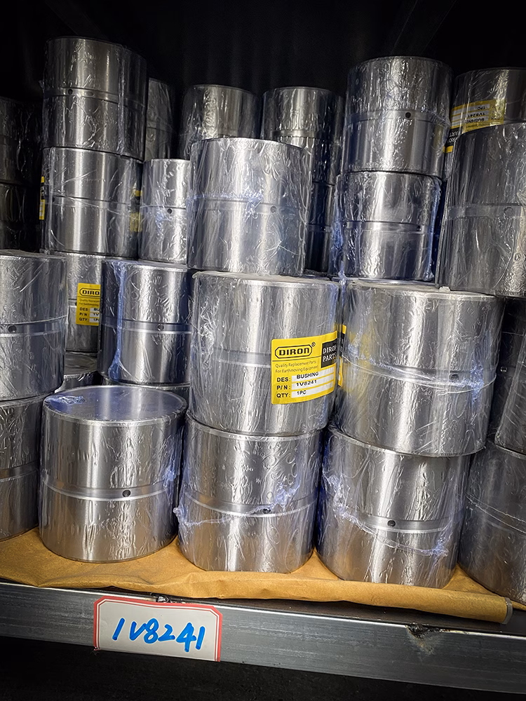 1v8241 Internal Diameter Sleeve Bearing Suitable for Heavy Equipment